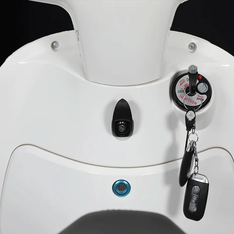 2025 Unique Design Factory Price Electric Scooter Motorbike Wuxi 1500w 55KM Adults